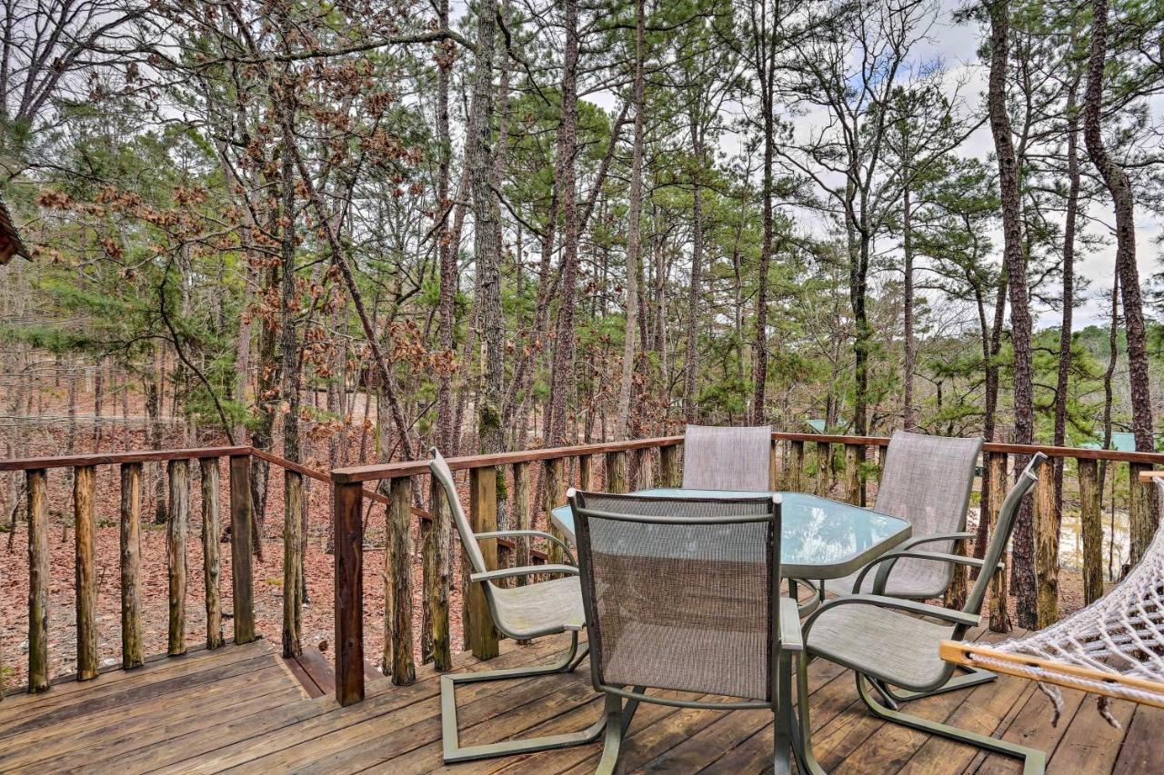 Broken Bow Log Cabin With Fire Pit, Pond, And Deck! エクステリア 写真