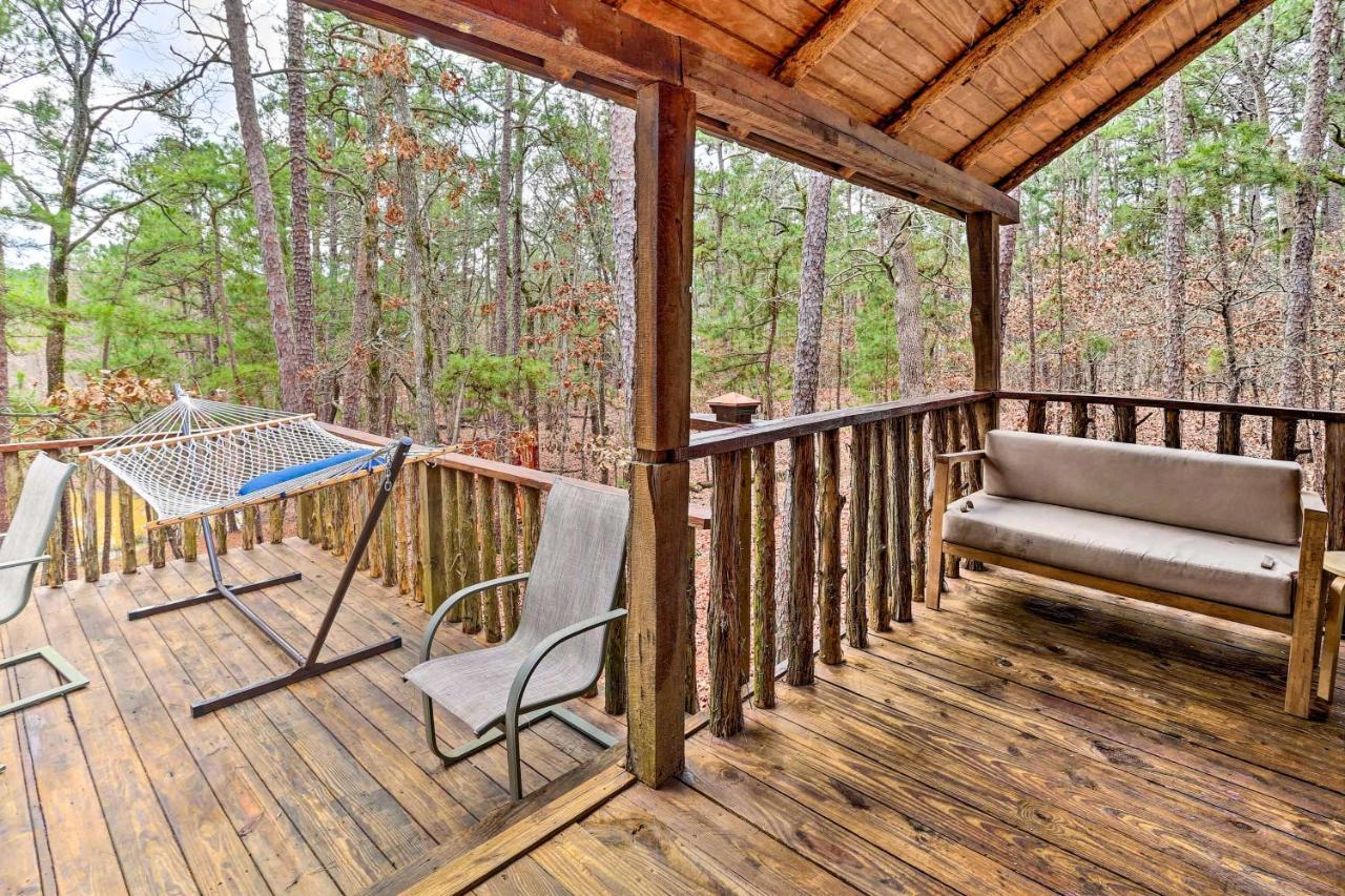 Broken Bow Log Cabin With Fire Pit, Pond, And Deck! エクステリア 写真