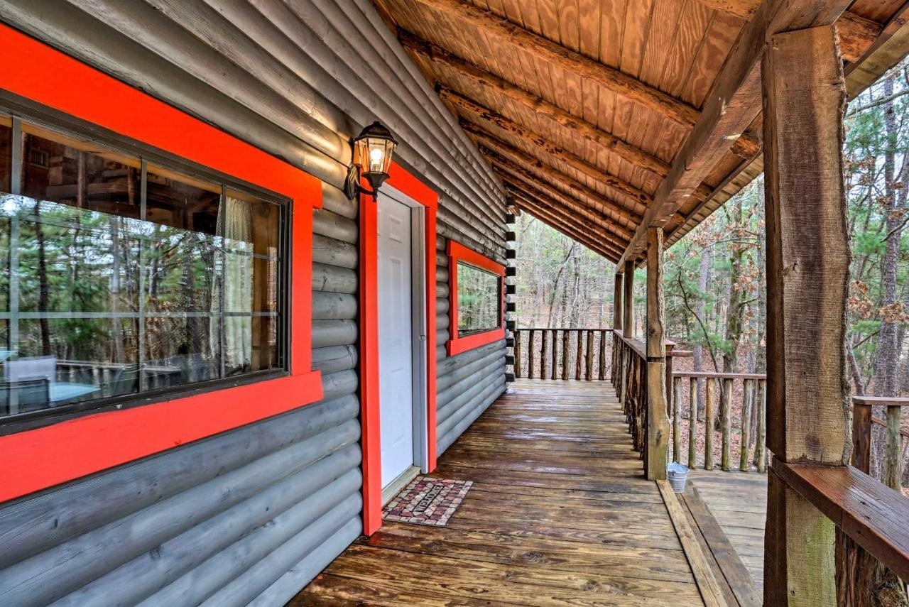 Broken Bow Log Cabin With Fire Pit, Pond, And Deck! エクステリア 写真